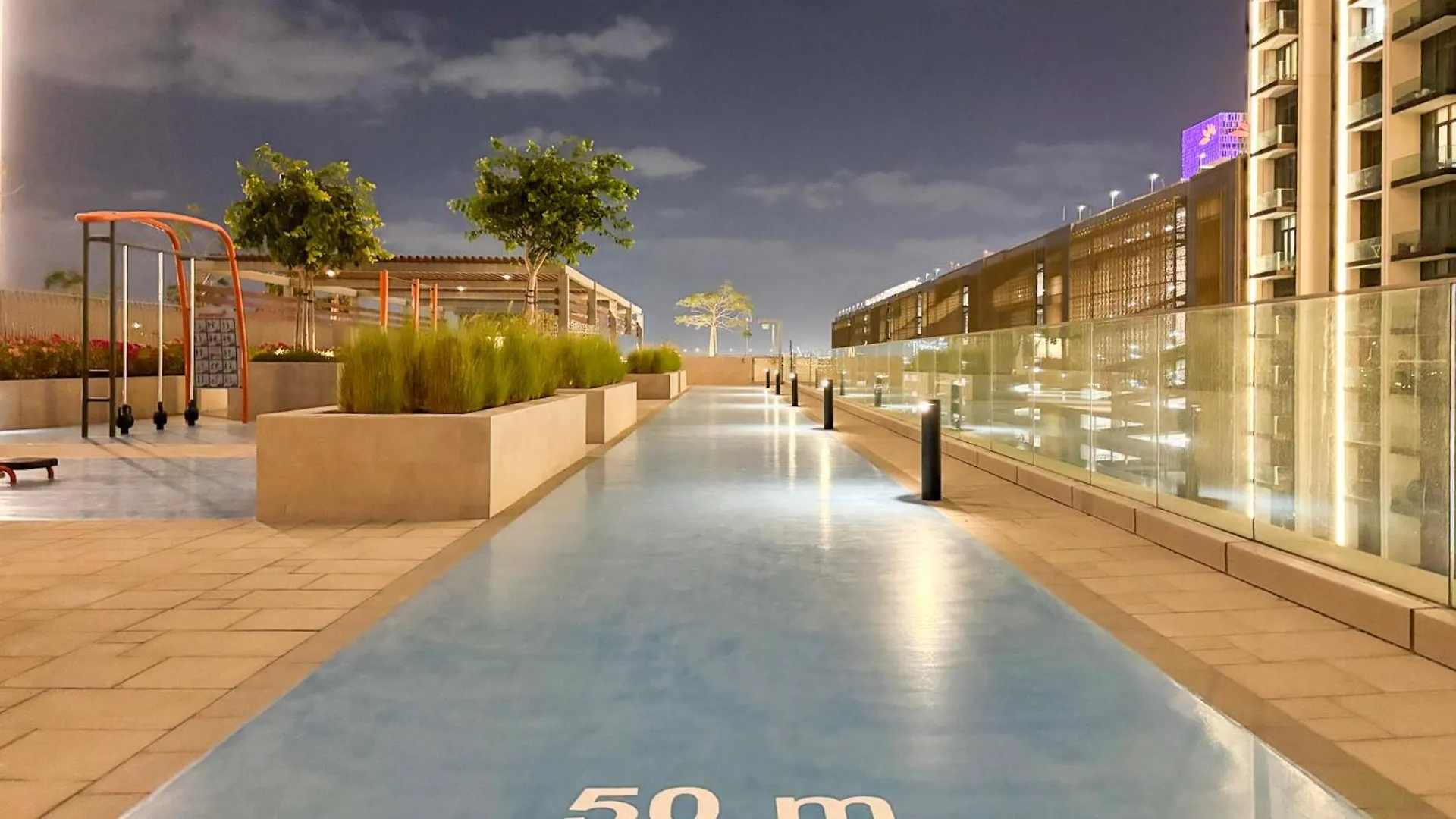 Apartment Elite 4Br Luxury Apartment, Burj Khalifa View, Opposite Dubai Mall, Infinity Pool, Mini Golf, Ps5
