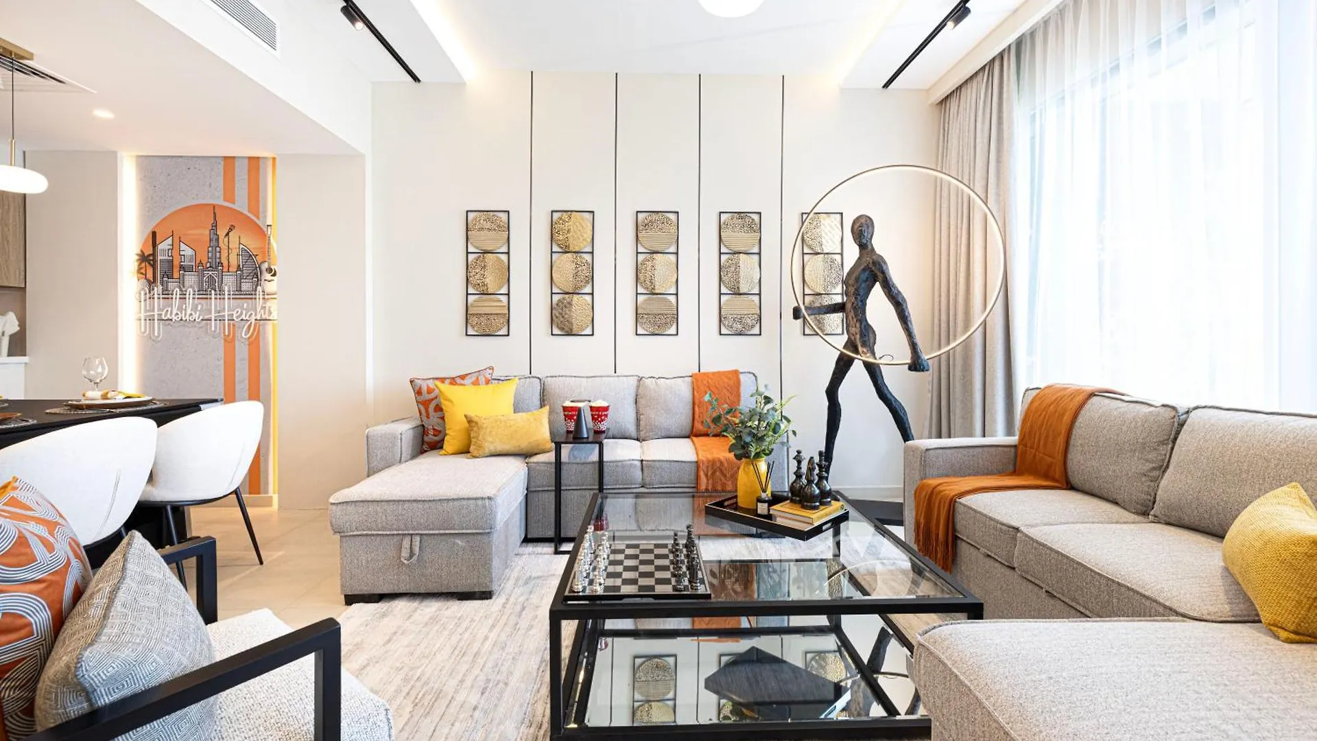 Apartment Elite 4Br Luxury Apartment, Burj Khalifa View, Opposite Dubai Mall, Infinity Pool, Mini Golf, Ps5 United Arab Emirates